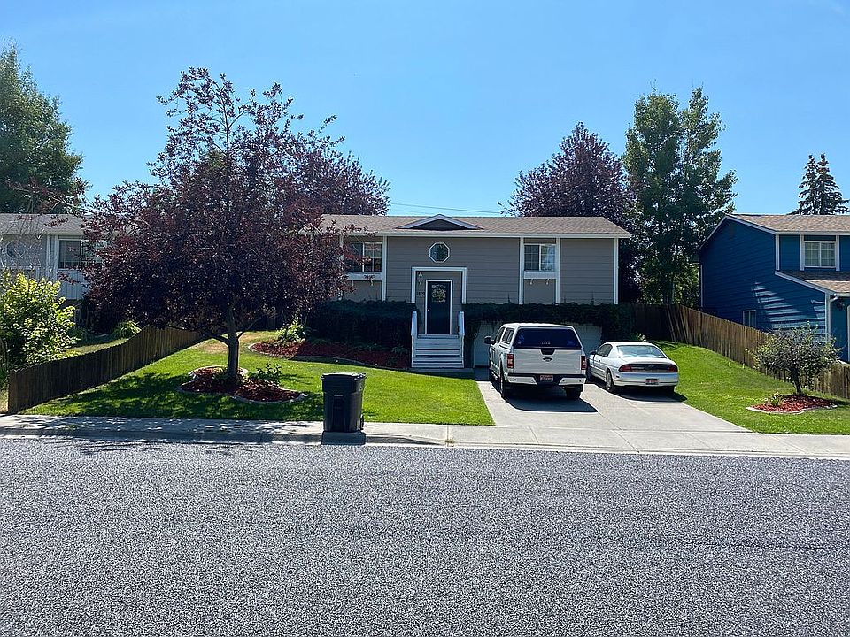1st image of 1819 Peggys Ln