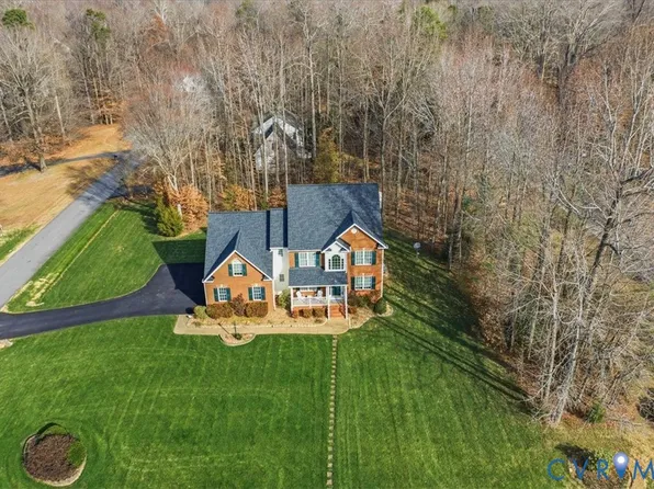 4601 Fall Harvest Ct, Prince George, VA 23875