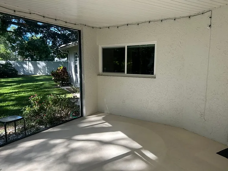 1207 Dinner Bell Ln E — Photo 11