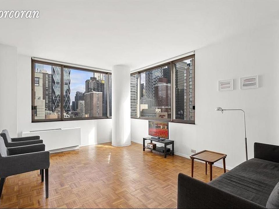 1st image of 350 W 50th St APT 16I