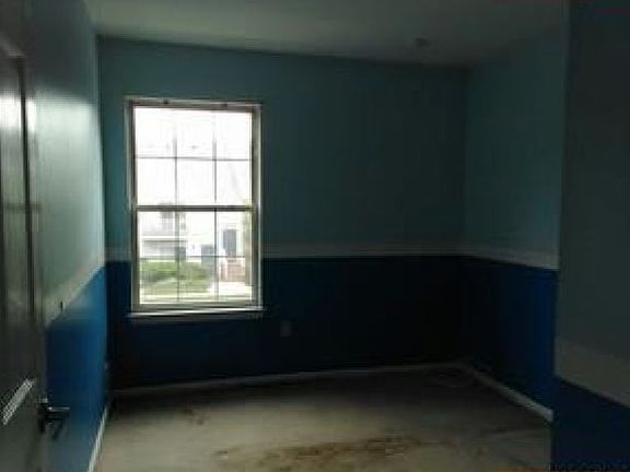 3rd image of 111 Dove Cote Ct #G2