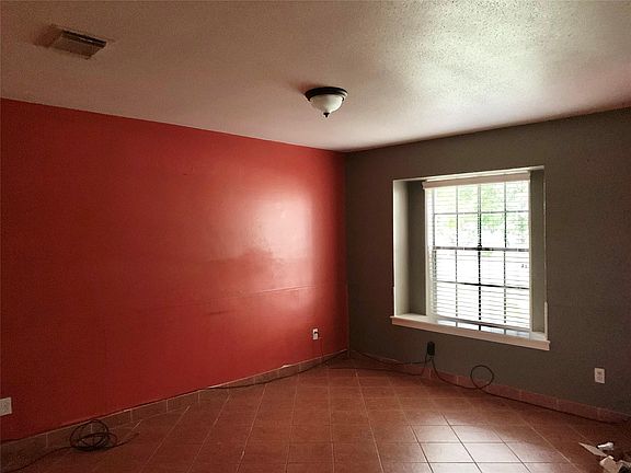 3rd image of 11315 Stroud Dr
