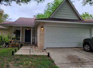 8101 Forest Bow, Live Oak, TX 78233