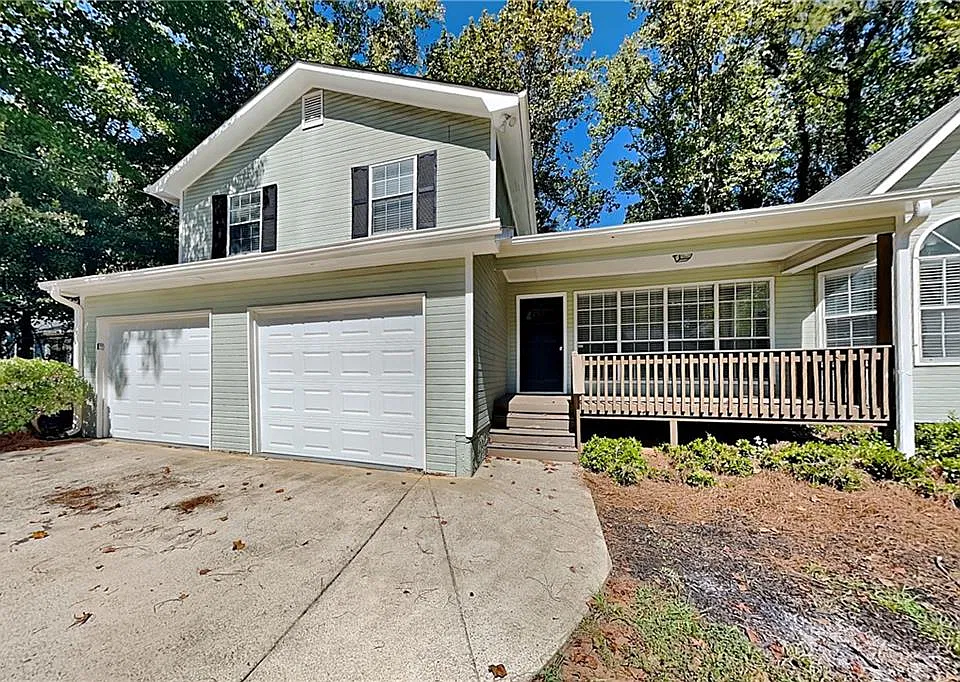 4049 Evelyn Dr