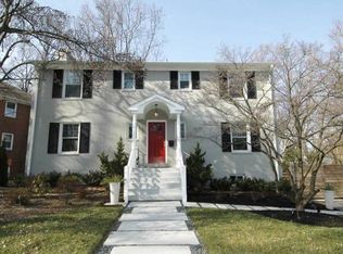 5701 English Ct, Bethesda, MD 20817
