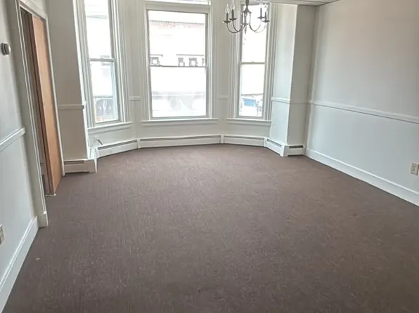 72-88 Main St, Danielson, CT