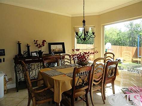 5th image of 4314 Logan Cir