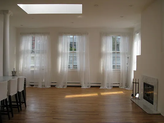 Rented by Town Residential | media 16