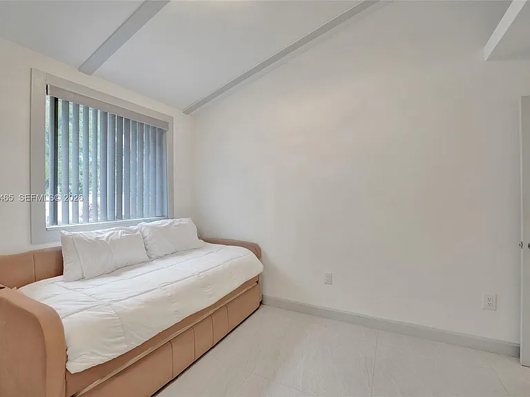 4541 SW 26th Ter — Photo 45