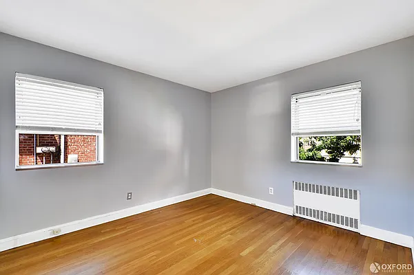 Rented by Oxford Property Group | media 9