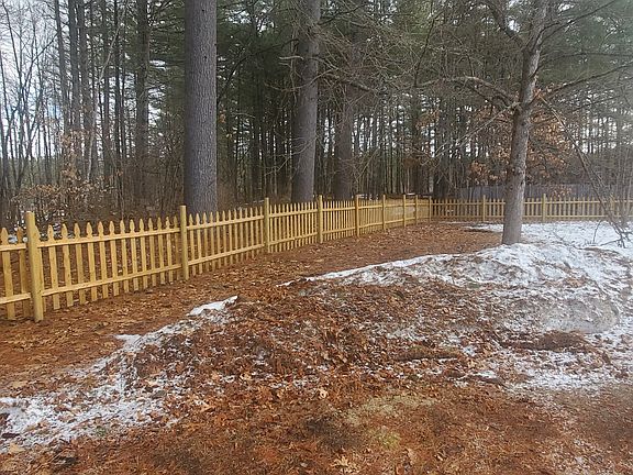 4th image of 83 Mason Rd