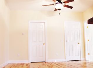 24 Cedar St, Burlington, VT 05401