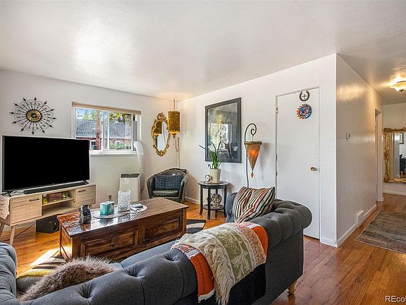 3rd image of 4501 N Bryant St #4503