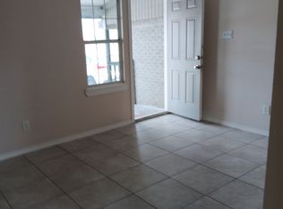 1421 S Beckley Rd APT 6, Red Oak, TX 75154