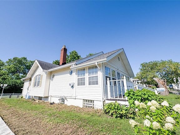 5th image of 956 Chelsea Ave