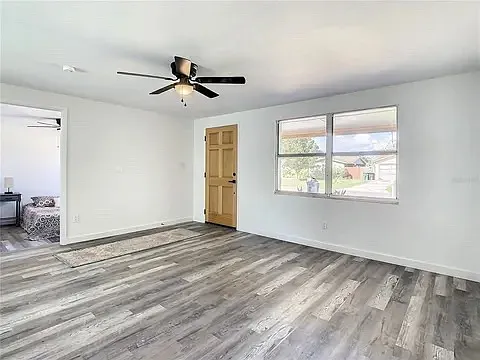 8450 77th Ave — Photo 5