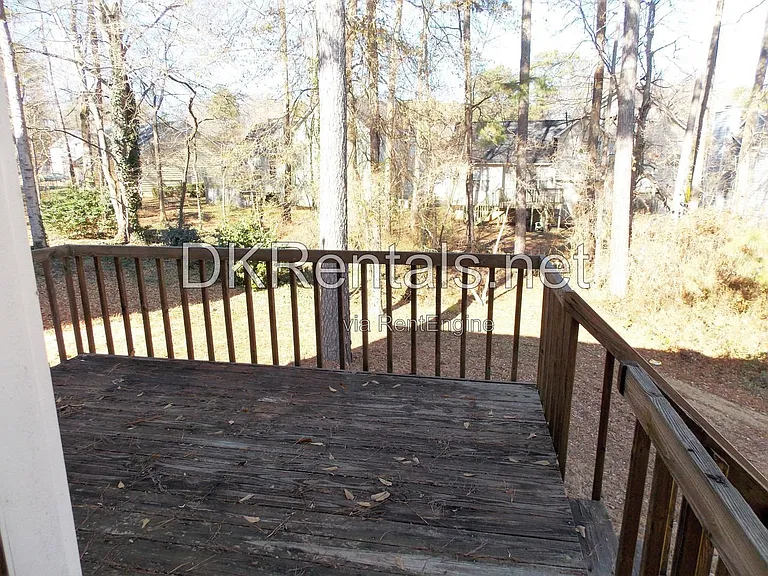 2160 Denson Ln S — Photo 6