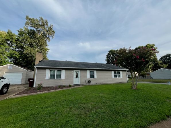 1301 Bramblewood Ct