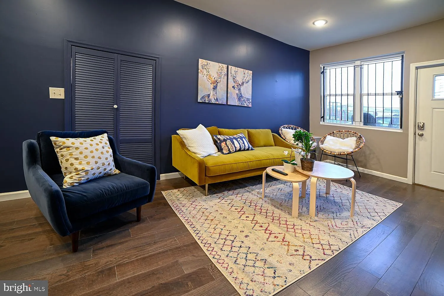 6 bed, 1100 sqft, $4,500 — Photo 1