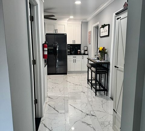 3rd image of 110 Broadway #1