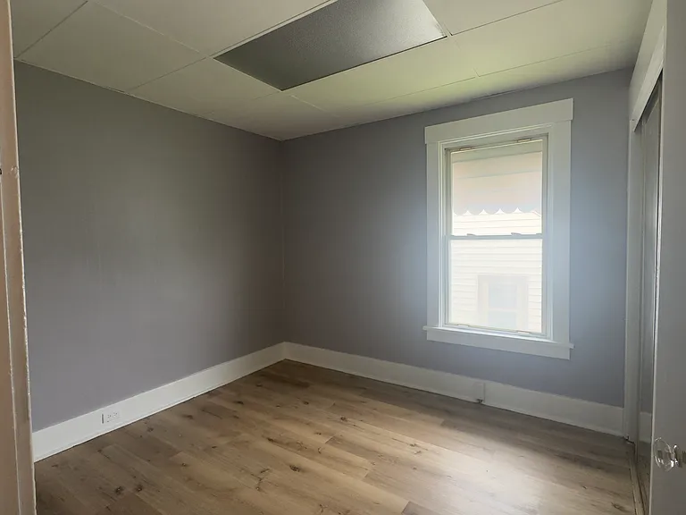 2634 Austin Ave — Photo 3