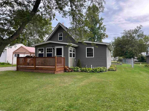 7342 Southwood Rd, Lexington, MI 48450