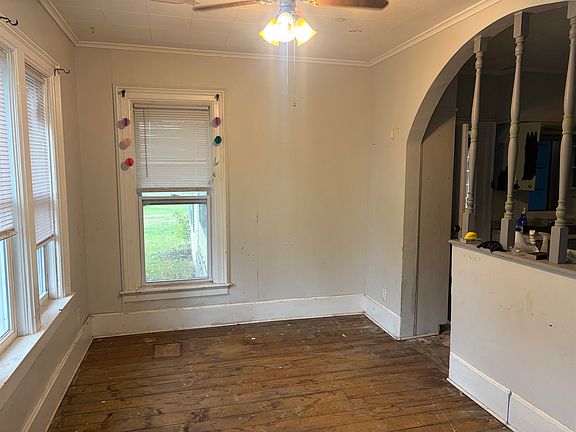 5th image of 612 Hawpatch St