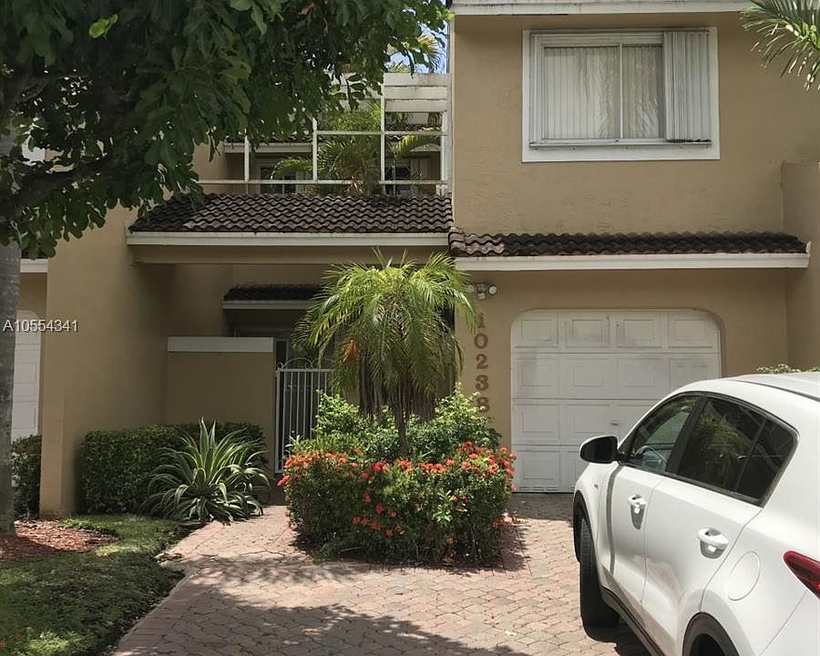 1st image of 10238 NW 51st Ter #0
