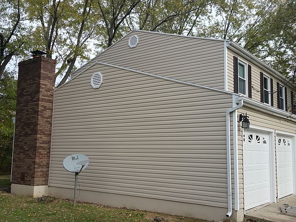 4th image of 6417 Greenbrook Dr
