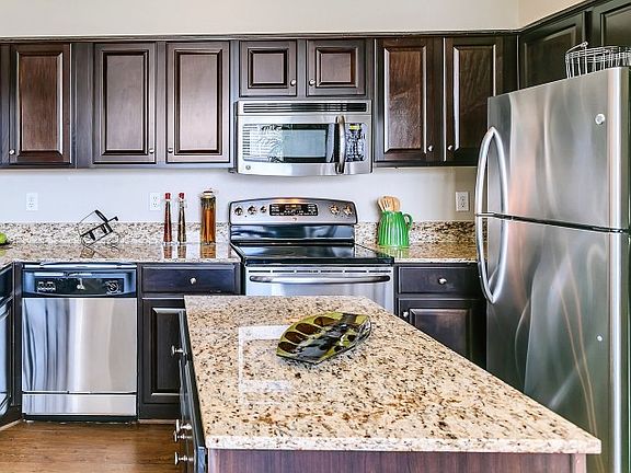 2nd image of 280 W Renner Rd #26-2613