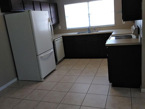 5th image of 2471 Jetske Cir APT A