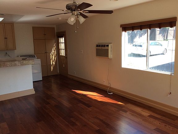 4th image of 618 N Occidental Blvd