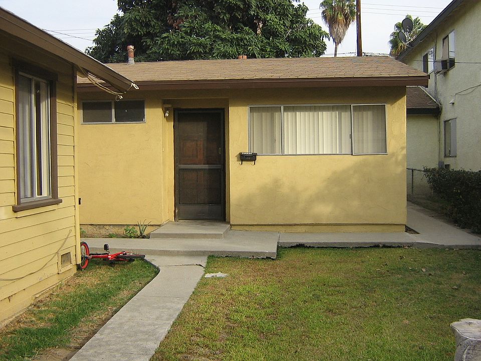 2nd image of 6332 Pierce Ave
