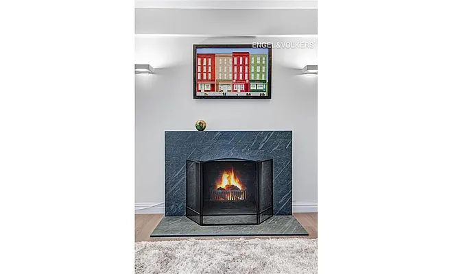 Sold by Engel & Völkers New York Real Estate | media 11