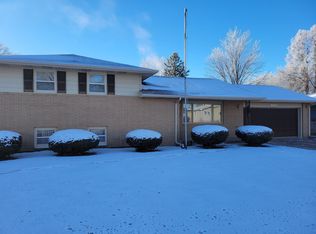 1902 W Philip Ave, North Platte, NE 69101