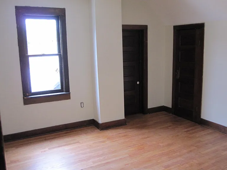 821 Hovey St SW — Photo 12