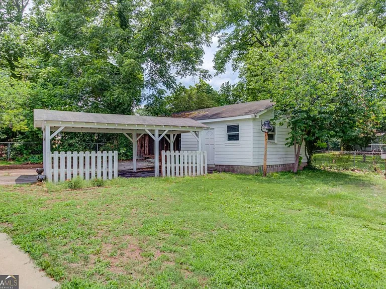 227 Alcovy St — Photo 21
