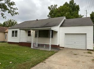 1304 S Elm St, Pittsburg, KS 66762