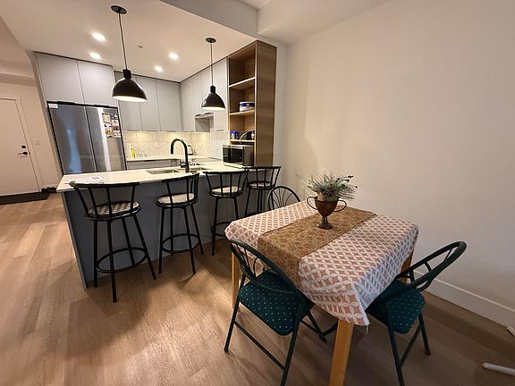 4th image of 10778 138th St #210