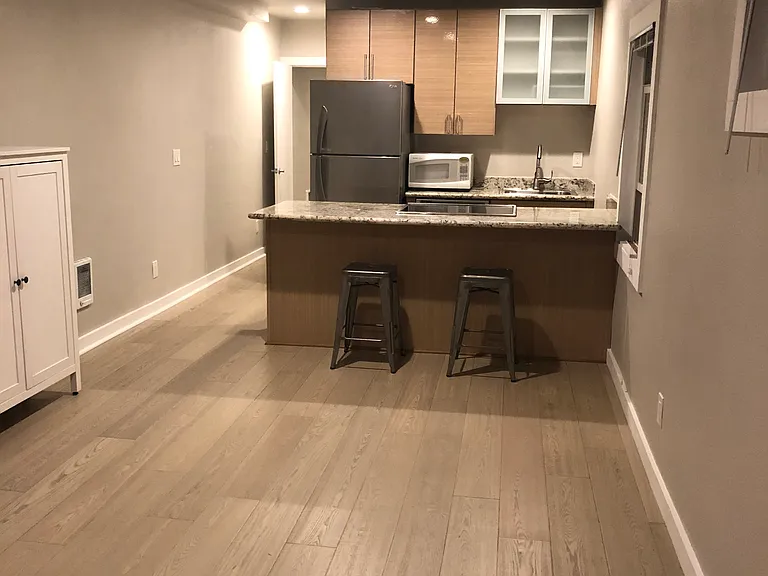 682B 62nd St #682-B — Photo 2