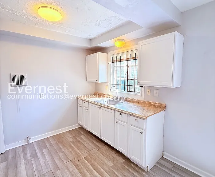 15380 Meyers Rd — Photo 6