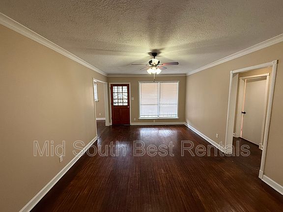 2nd image of 3069 Homewood Dr