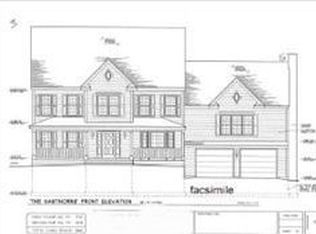 3 Hovey Rd, Londonderry, NH 03053