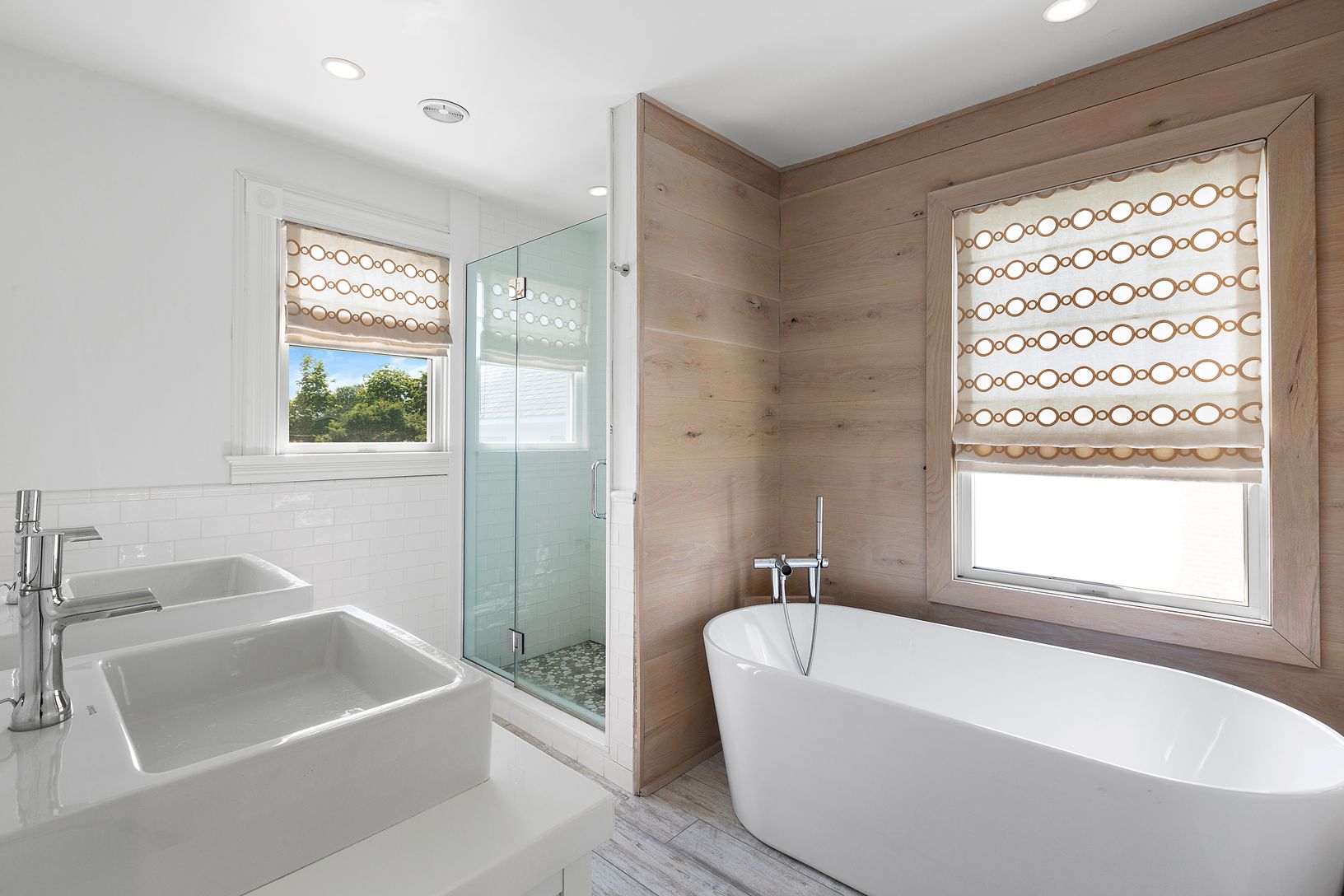  Second Level Hall Bath