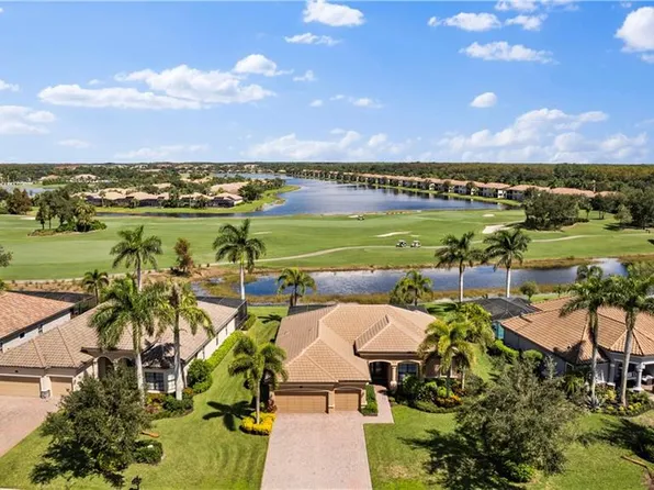 10133 Biscayne Bay LN, NAPLES, FL 34120