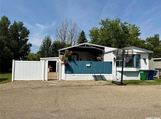 1455 9th Ave NE #D5, Moose Jaw, SK S6J0A9