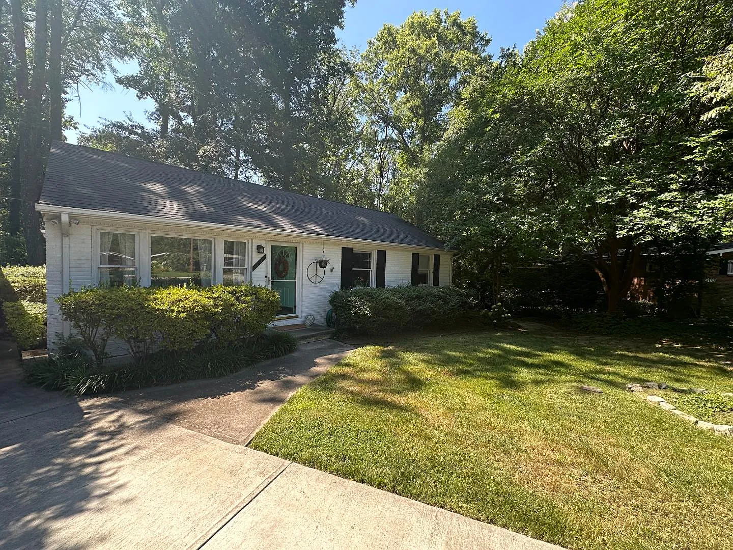 3102 Canterbury St — Photo 1