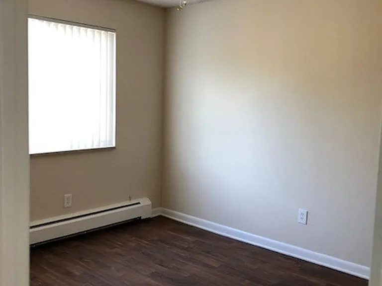 3401 S Marion St — Photo 45