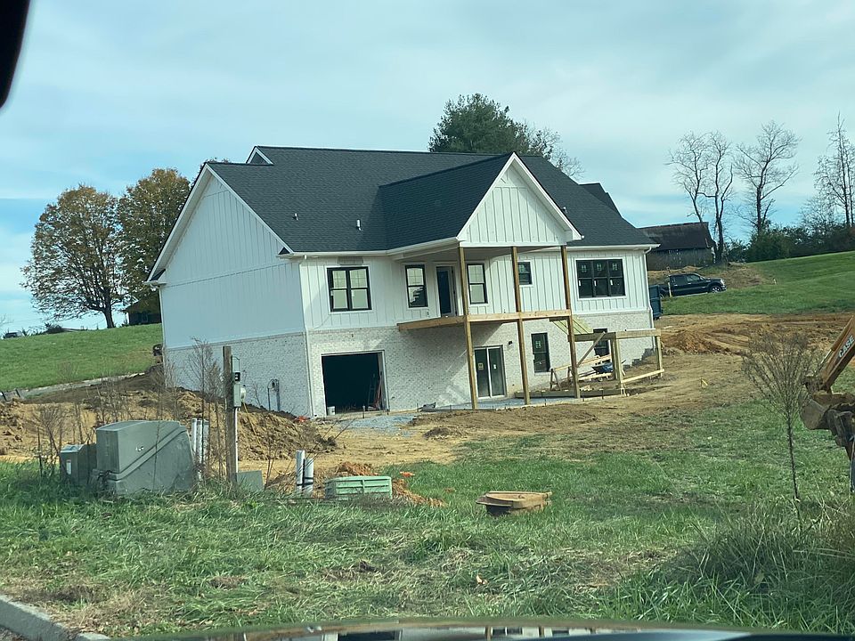 2nd image of 7062 Cardiff Way
