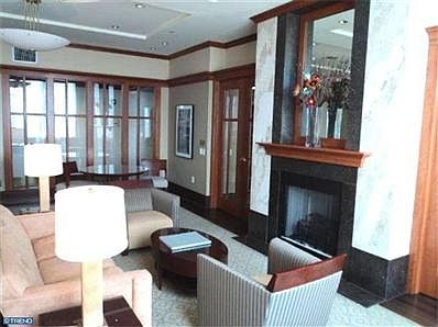 5th image of 400-26 S Broad St #2702